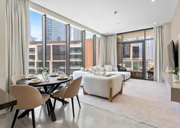 Lavish 1-Bedroom With Burj Khalifa View In Peninsula