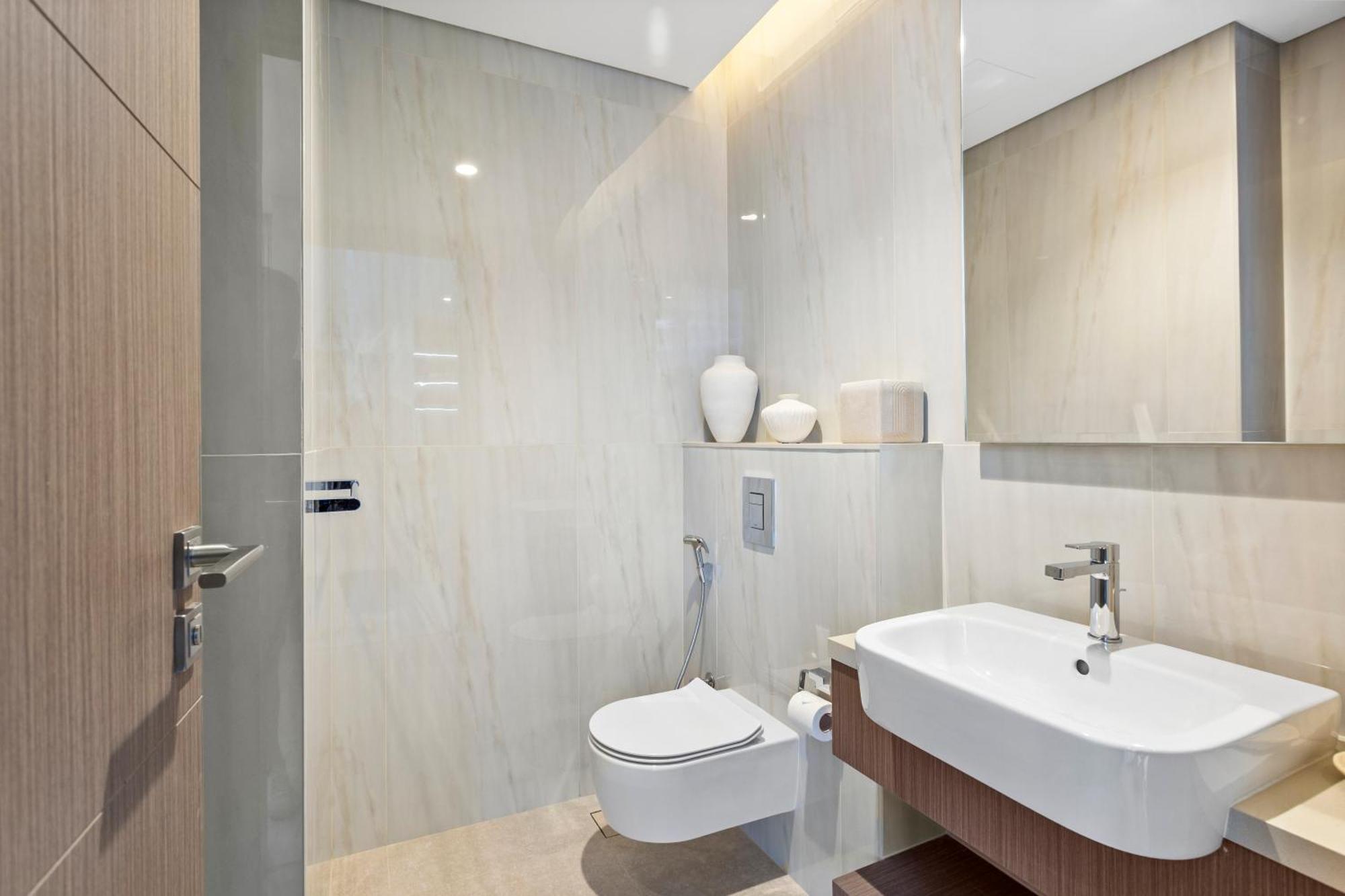 Apartment Lavish 1-bedroom W Burj Khalifa View In Peninsula Dubai